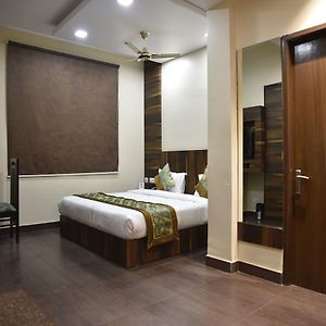 Hotel Rang Mahal Near Jaipur International Airport